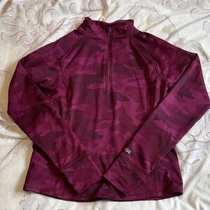 DSG Burgundy Camouflage Quarter-Zip Pullover size M (10-12)